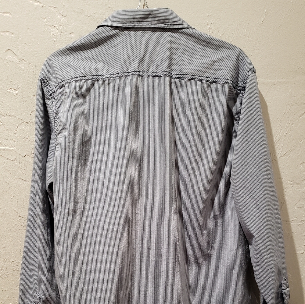 American Rag button down shirt. Large - Picture 9 of 10